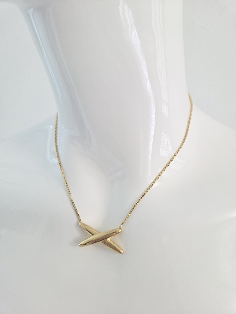 Gold Crisscross X Pendant Necklace Dainty Minimalist Chain Jewelry - Picture 15 of 16